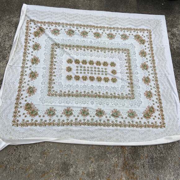 Vintage Other - Vintage Green & Orange Rectangle Floral Tablecloth
